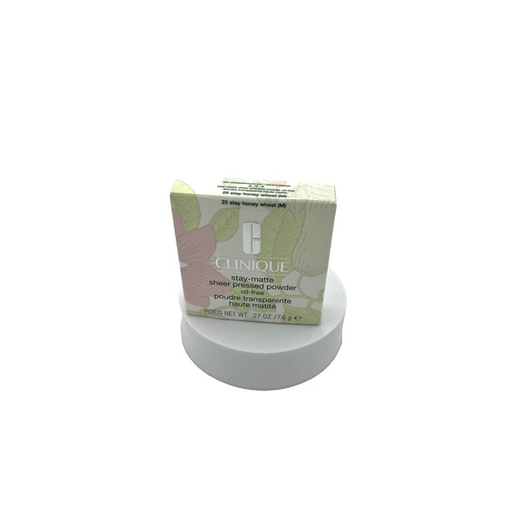 Clinique Stay Matte Sheer Pressed Powder Oil Free 25 Stay Honey Wheat (M) 0.27oz - Picture 5 of 5